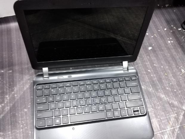 Laptop HP Mini 311 4GB Intel Celeron HDD 320GB - thumbnail 3