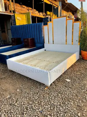 5/6 Fabric Bed