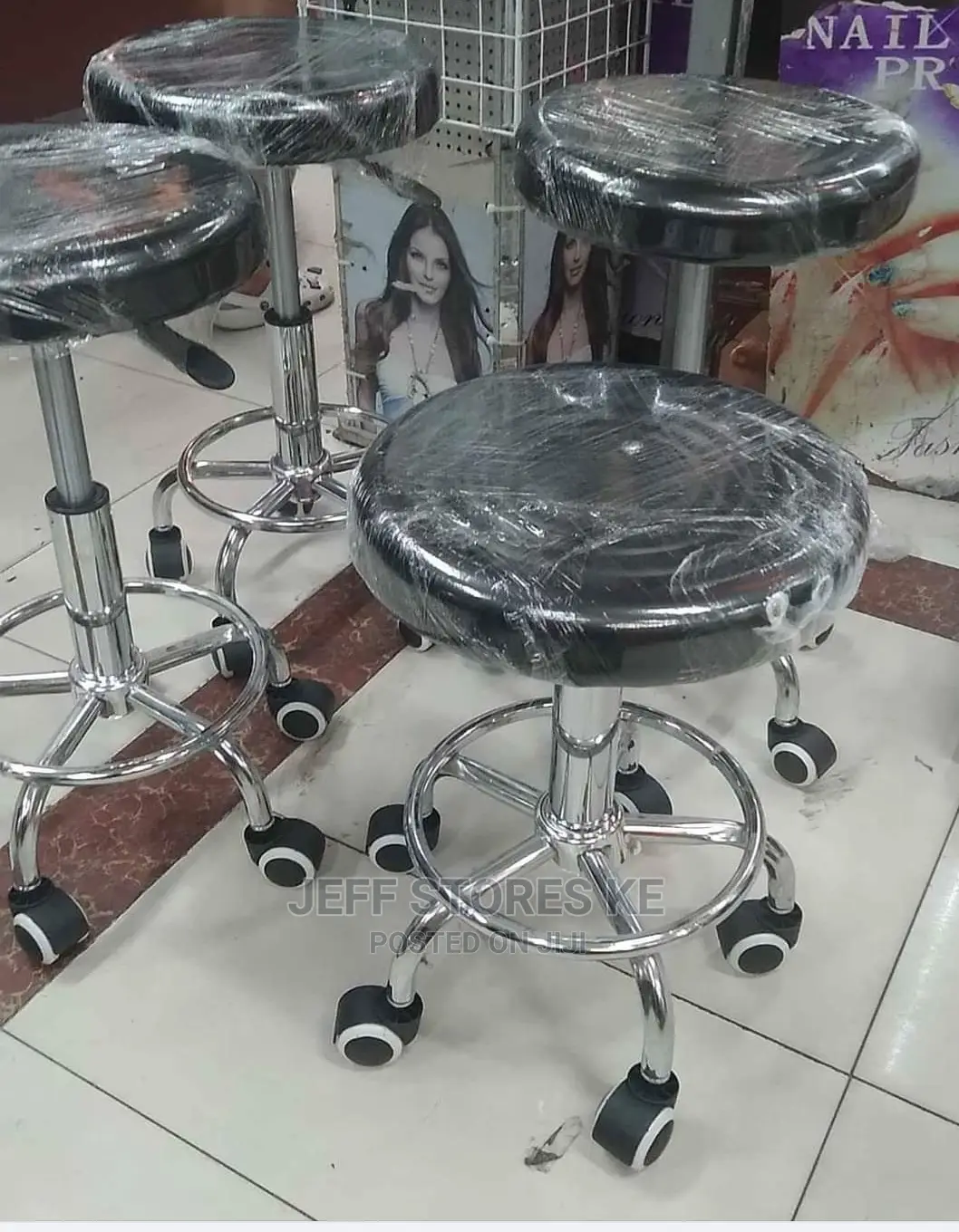 Movable Pedicure Stool
