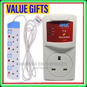 MK Voltage Protection TV Guard 4 Way Extension - thumbnail 2