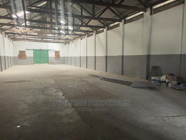 6000 Sq Ft Godown for Rent in Shimanzi