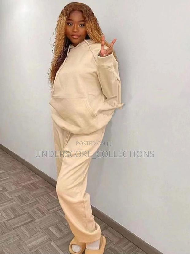 Modern Ladies Classy Two Piece - thumbnail 6