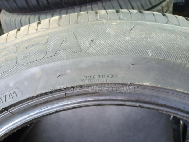 215/55r17 Lassa Tyre - thumbnail 4