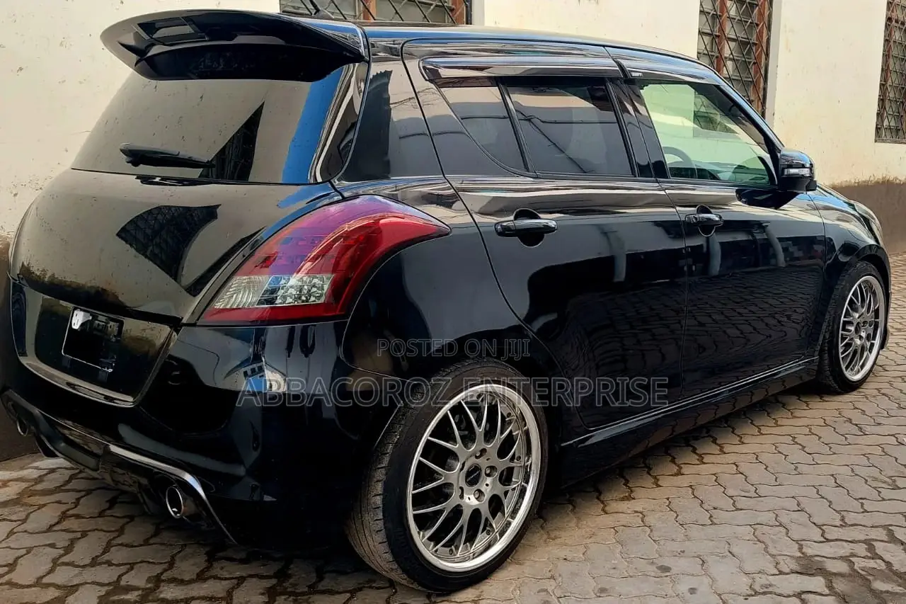 Suzuki Swift 2015 Black