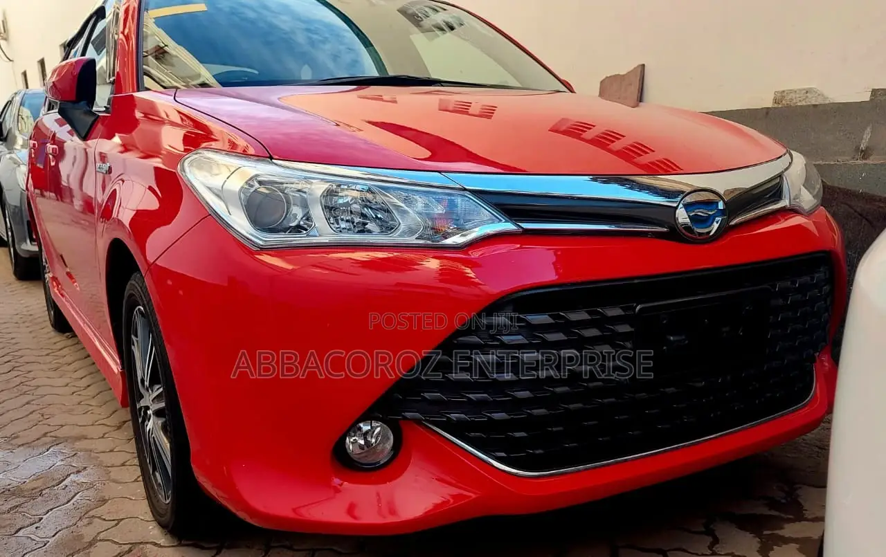 Toyota Corolla Fielder 2015 Red