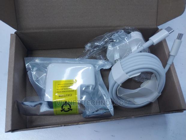 Fast Charge Macbook USB Type-C Chargers - main view