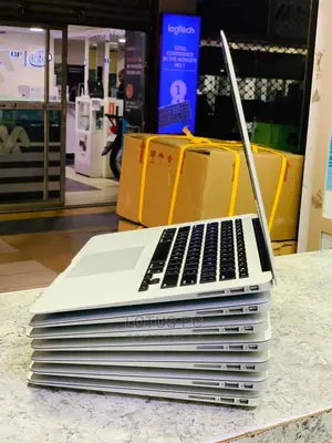 Laptop Apple MacBook Air 2015 8GB Intel Core I5 SSD 256GB