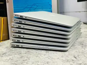 Laptop Apple MacBook 2015 8GB Intel Core I5 SSD 256GB