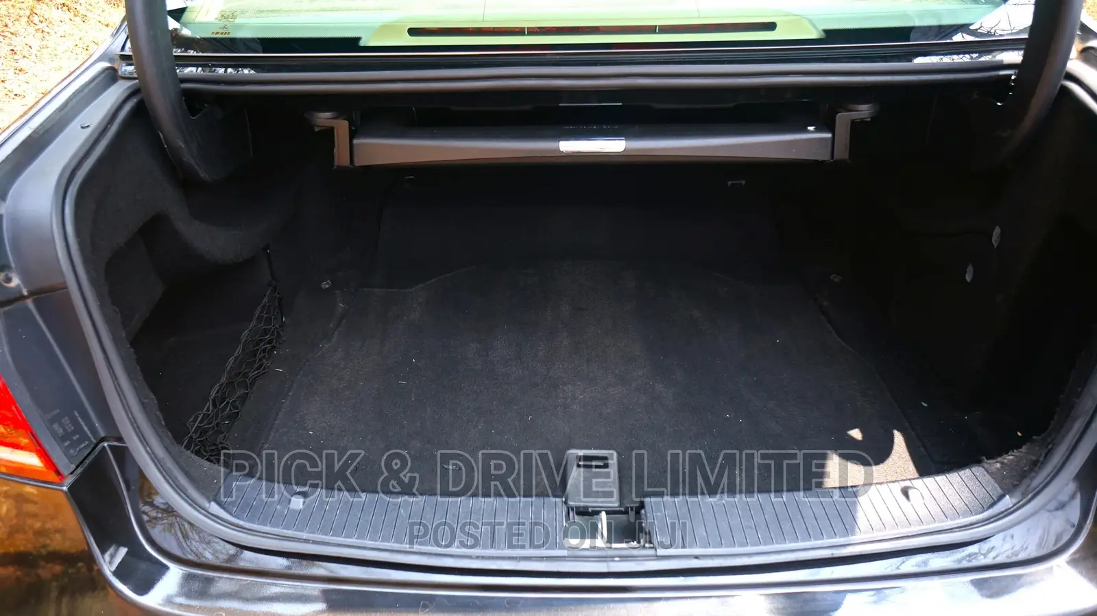 Mercedes-Benz E200 2015 Black