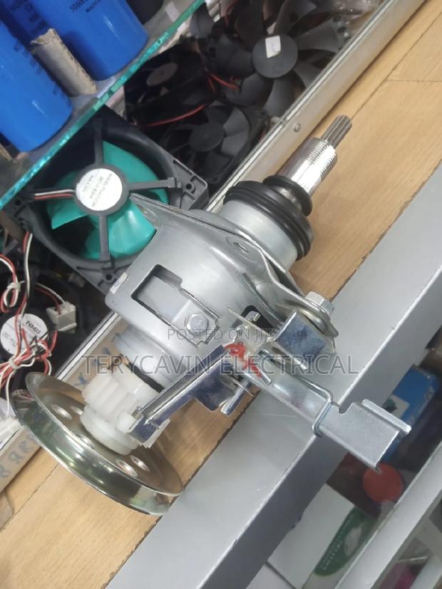 13 Kg Clutch Motor Washing Machine