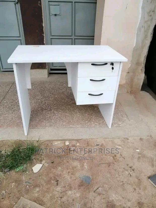 Manicure Desk 1 Mtr - main view