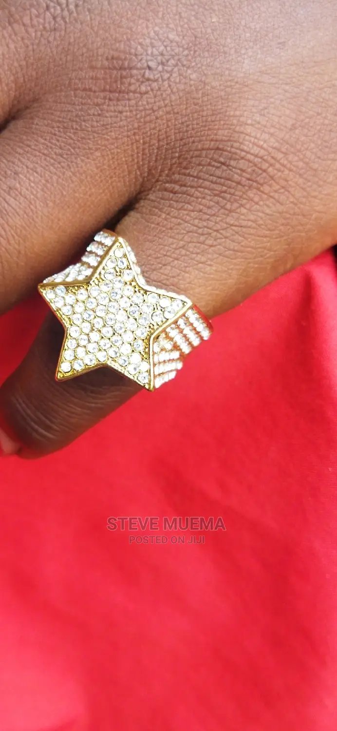 Star Iced Ring