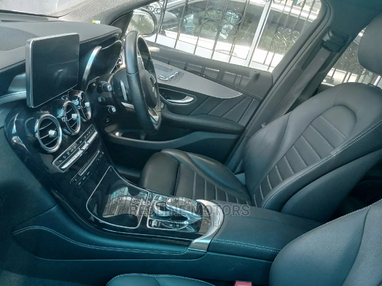 Mercedes-Benz GLC-Class 2016 Silver