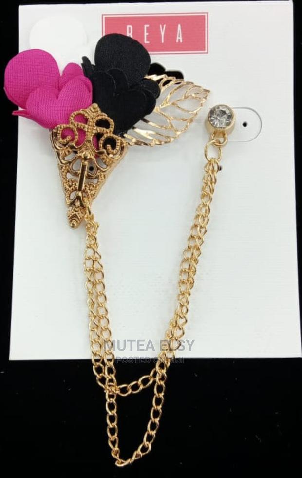 Coloured Lapel Chains - thumbnail 3