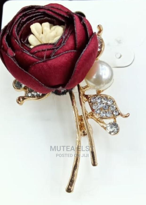 Coloured Lapel Chains - thumbnail 7