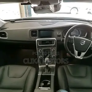 Volvo V60 2016 Gray