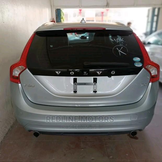 Volvo V60 2016 Gray - thumbnail 6