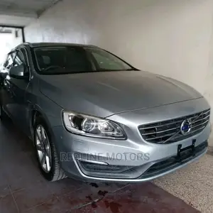 Volvo V60 2016 Gray