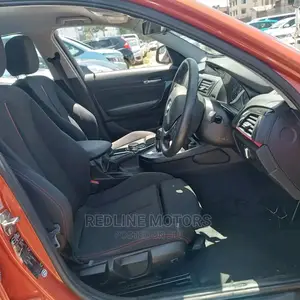 BMW 116i 2016 Red