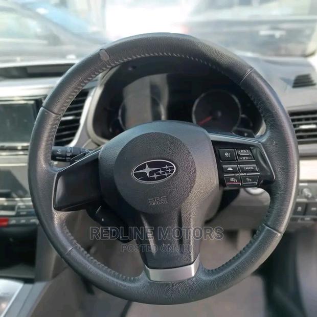 Subaru Legacy 2016 Red - thumbnail 4