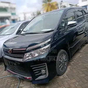 Toyota Voxy 2016 Black