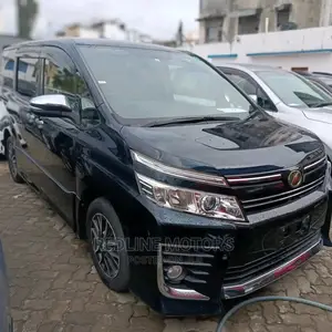 Toyota Voxy 2016 Black