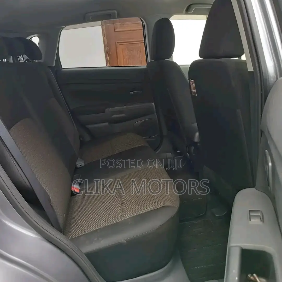 Mitsubishi RVR 2017 Gray