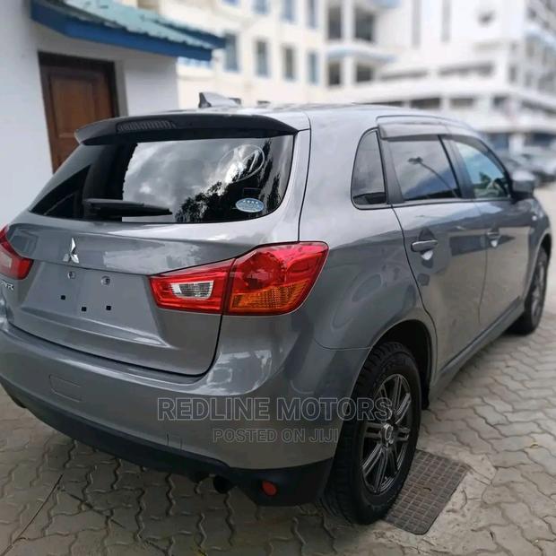 Mitsubishi RVR 2017 Gray - thumbnail 5