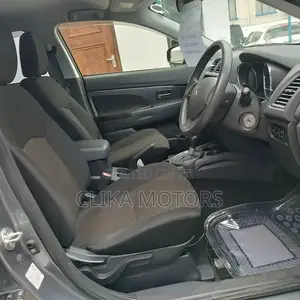 Mitsubishi RVR 2017 Gray