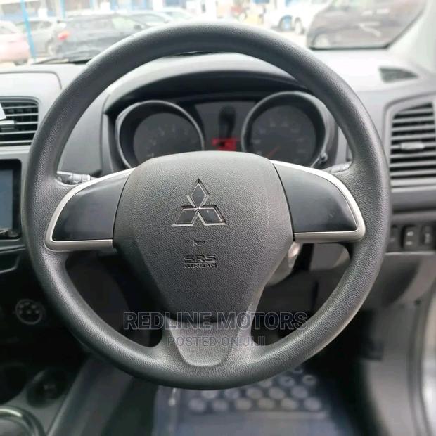 Mitsubishi RVR 2017 Gray - thumbnail 4