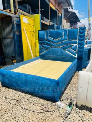 Mirror Bed 5*6