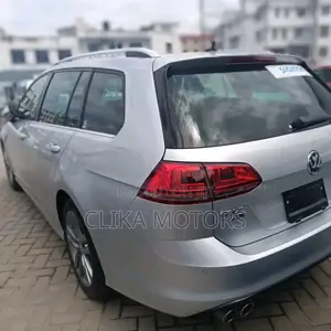 Volkswagen Golf 2016 Silver