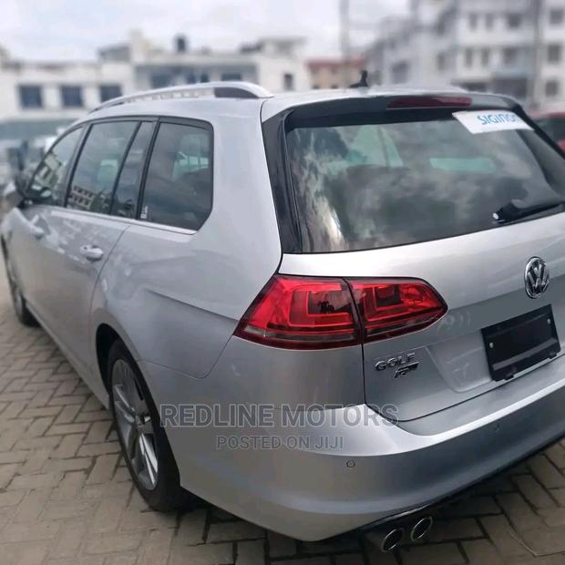 Volkswagen Golf 2016 Silver - thumbnail 5