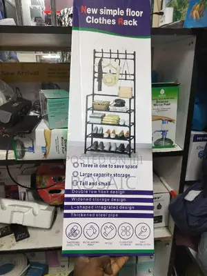 Shoe Rack + Court Hanger