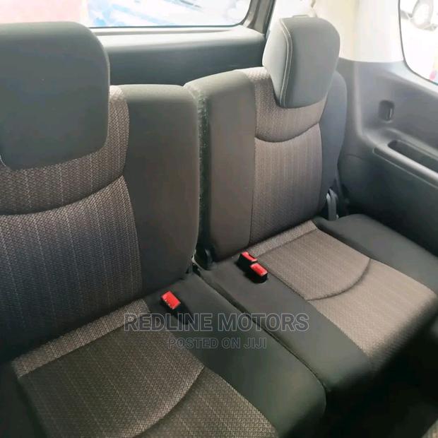 Nissan Serena 2016 Btown - thumbnail 3