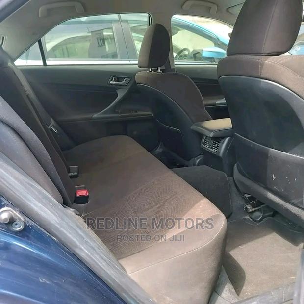 Toyota Mark X 2016 Blue - thumbnail 3