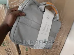 Wiwu Pioneer Pro Handbag