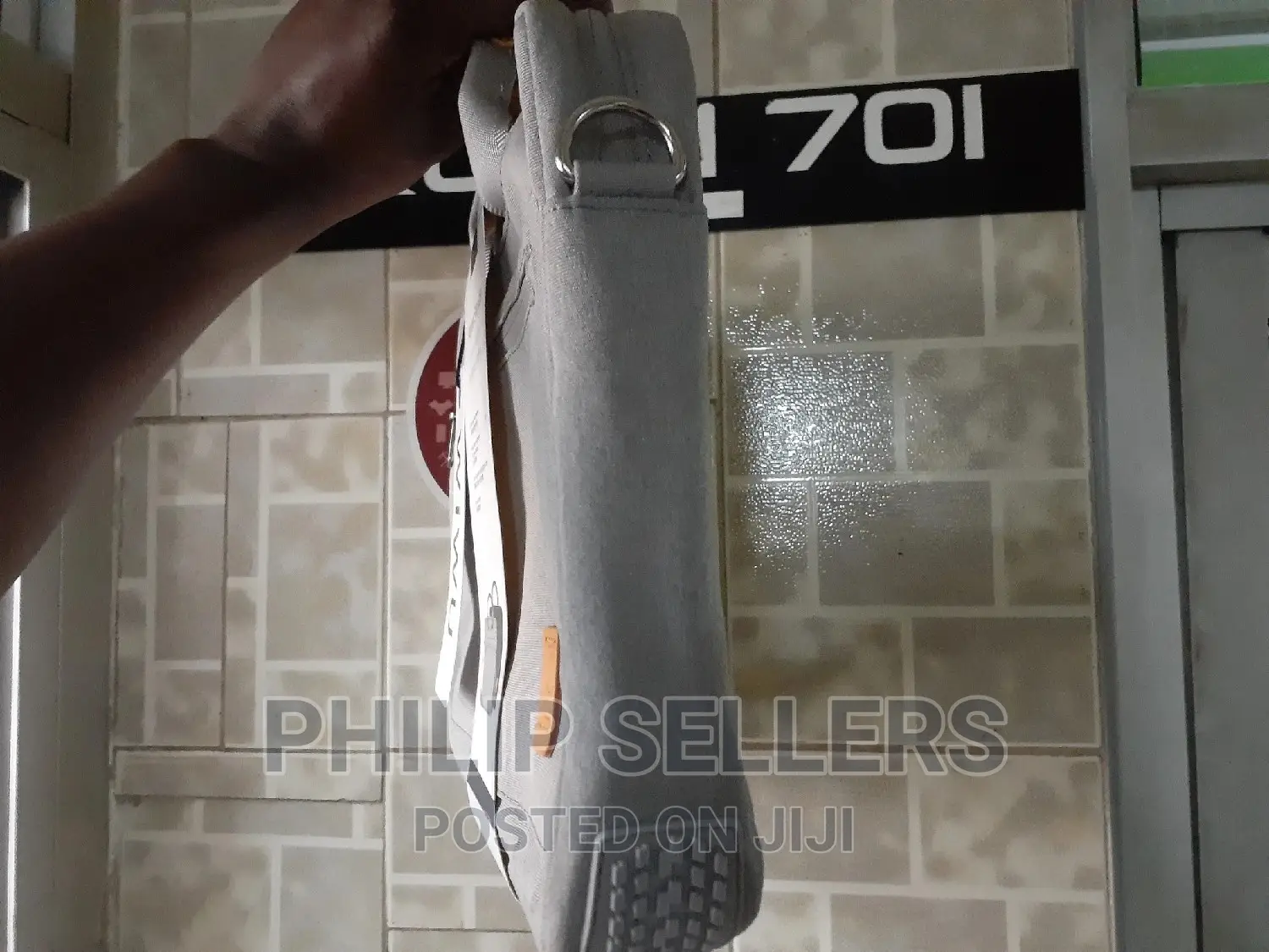 Wiwu Pioneer Pro Handbag