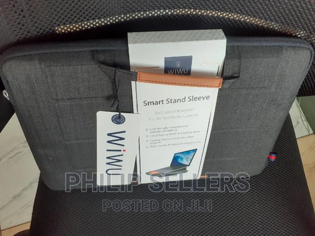 Wiwu Smart Stand Sleeve - For Up 13 Inch Macbook / Noteboo