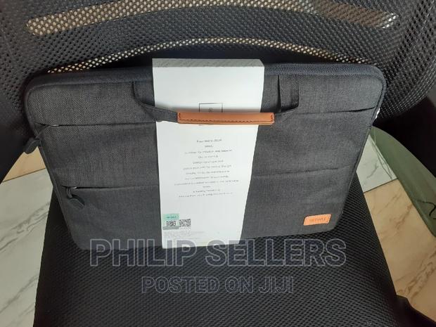 Wiwu Smart Stand Sleeve - For Up 13 Inch Macbook / Noteboo - thumbnail 3