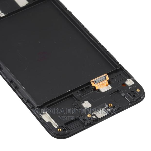 LCD Screen With Frame for Samsung Galaxy A20 SM-A205 - thumbnail 3