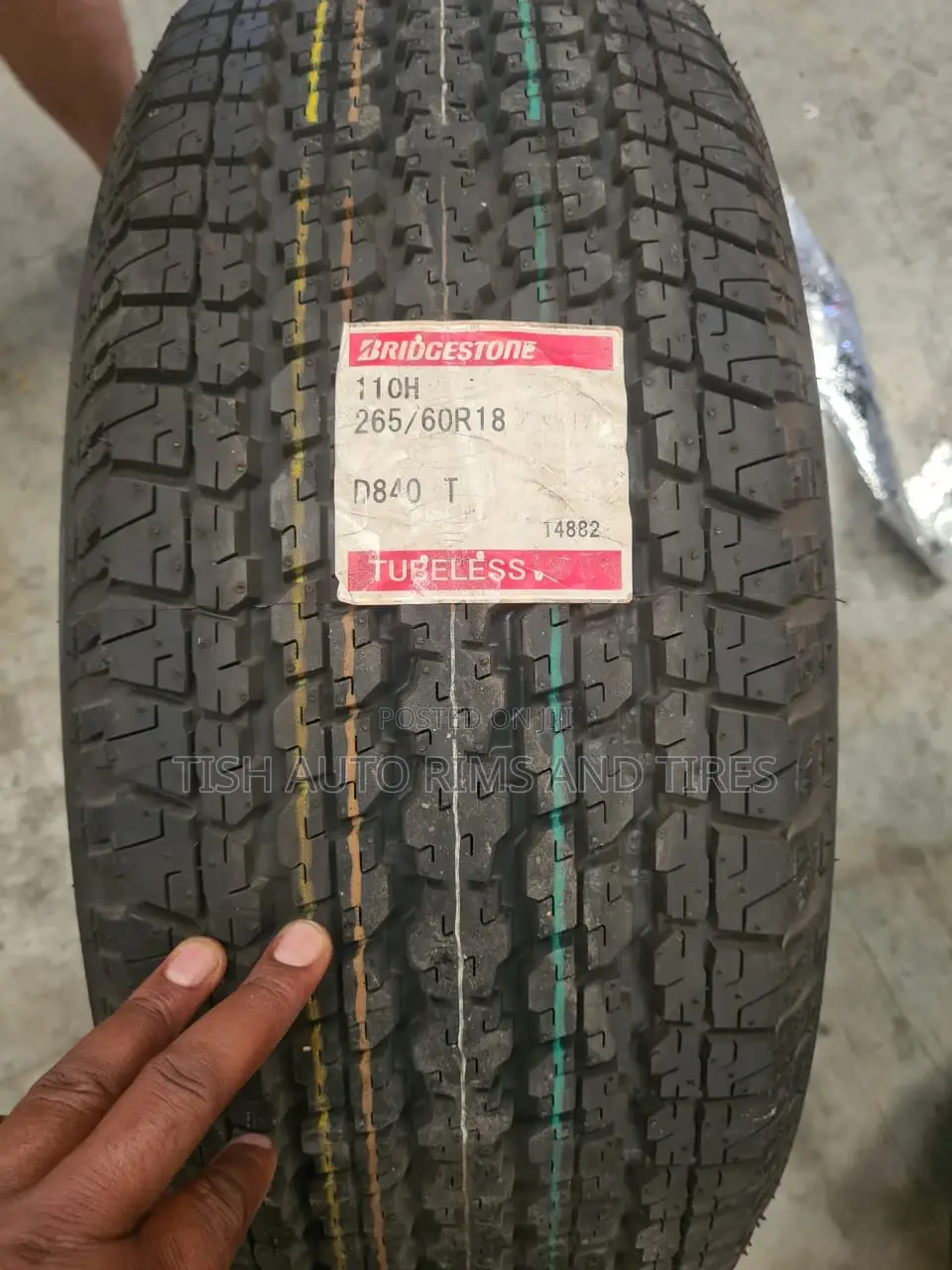 Bridgestone 265/60r18