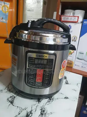 6 Litres Dessini Pressure Cooker.