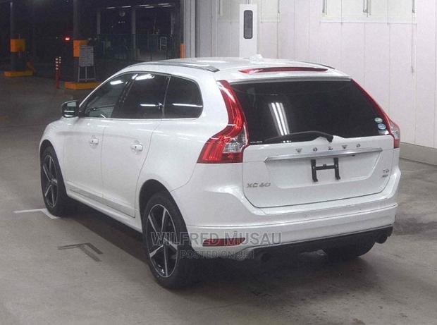 Volvo XC60 2016 White - thumbnail 5