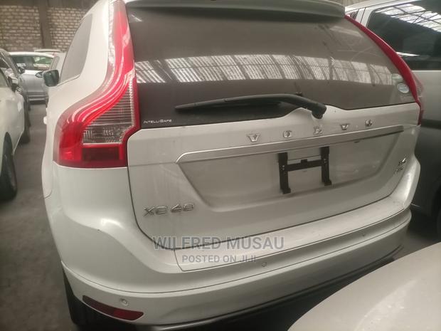Volvo XC60 2016 White - thumbnail 8