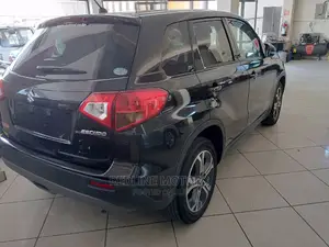 Suzuki Escudo 2016 Black