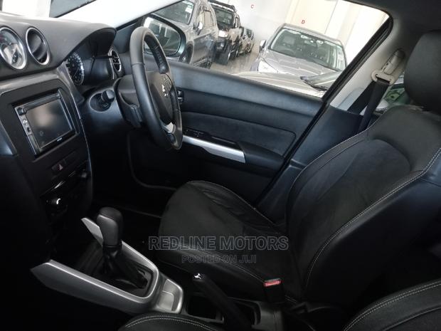 Suzuki Escudo 2016 Black - thumbnail 2