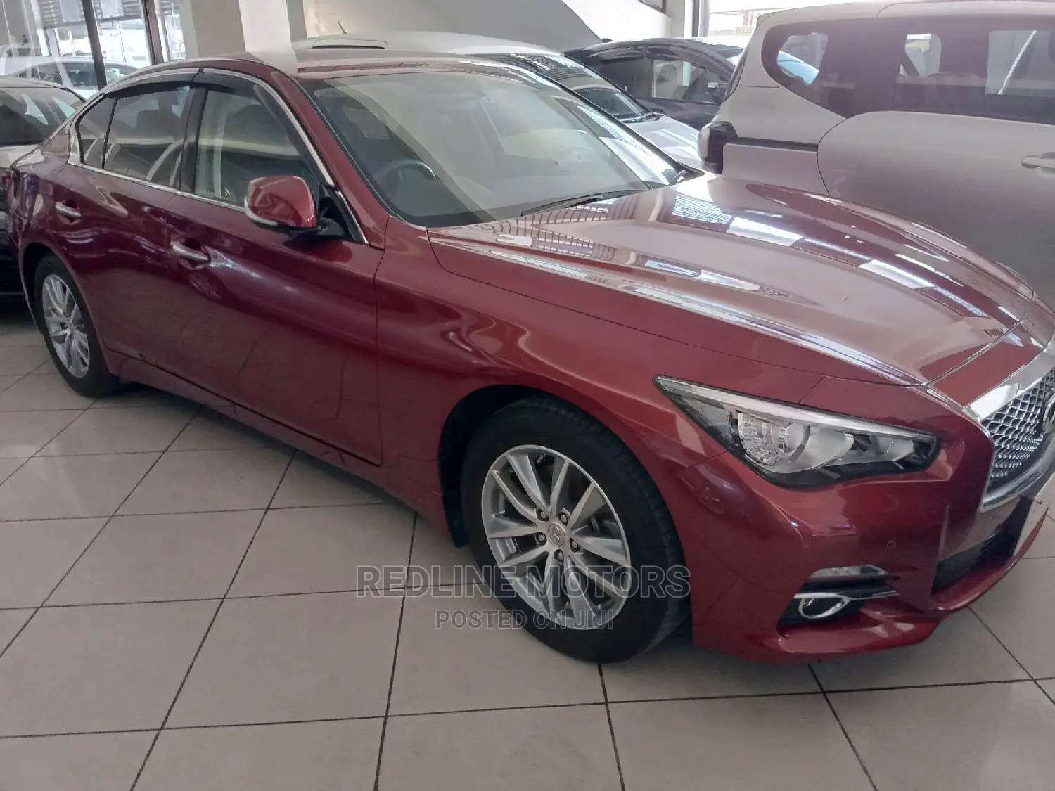 Nissan Skyline 2016 Red