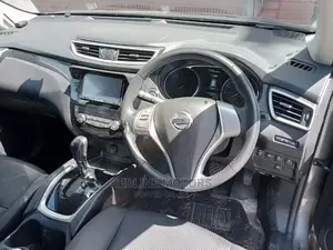 Nissan X-Trail 2016 Gray