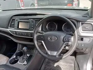 Toyota Kluger 2018 Gray
